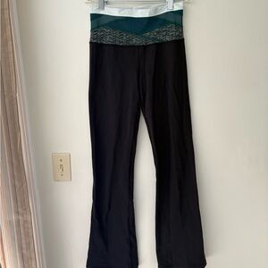 lululemon flare leggings!